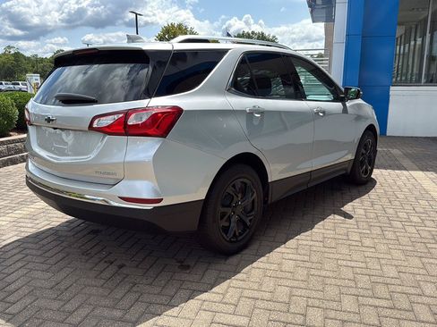 Used 2021 Chevrolet Equinox Premier FWD image 5