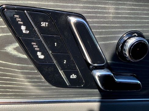 New 2026 Cadillac Lyriq Luxury image 18