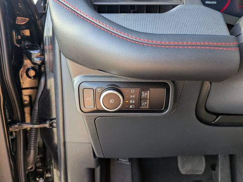 Used 2025 Ford Explorer ST RWD image 29