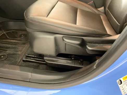 Used 2024 Chevrolet Trax RS w/ Sunroof Package image 25