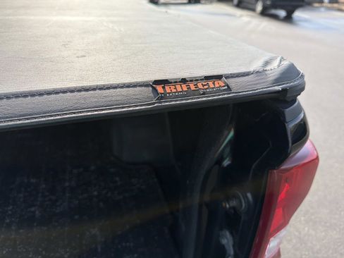 Certified 2019 Chevrolet Silverado 1500 Custom Trail Boss w/ Custom Convenience Package image 14