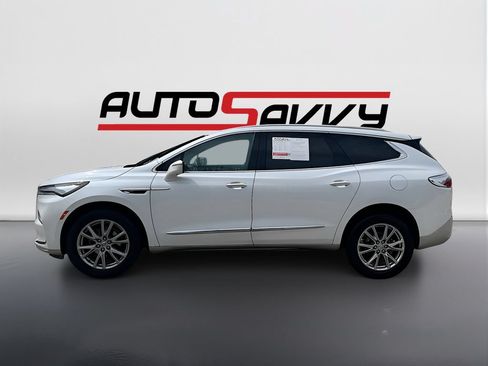 Used 2024 Buick Enclave Premium AWD/4WD image 4