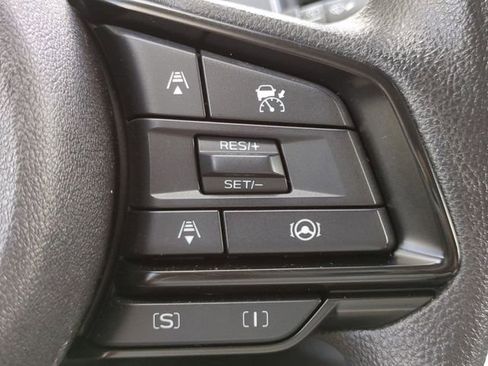 Used 2025 Subaru Crosstrek 2.0i Premium AWD/4WD image 20