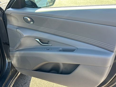 New 2025 Hyundai Elantra Sport image 14