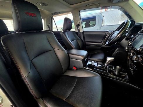 Used 2021 Toyota 4Runner TRD Off-Road Premium w/ Moonroof Package AWD/4WD image 64