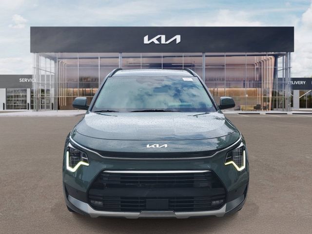 Certified 2023 Kia Niro SX Touring FWD image 2