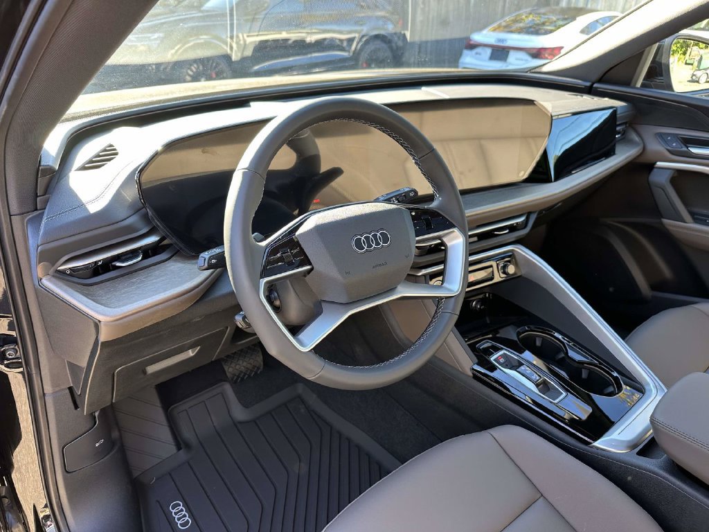 New 2026 Audi Q5 Premium AWD/4WD image 18