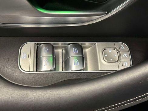 Used 2023 Mercedes-Benz Maybach GLS 600 4MATIC image 22