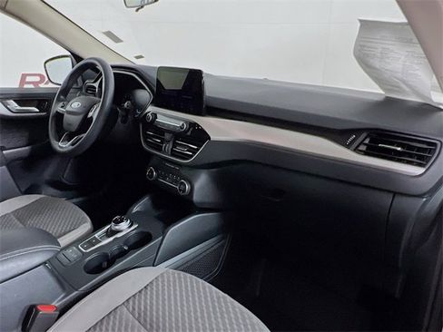 Used 2020 Ford Escape SE image 37