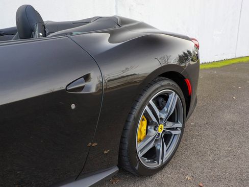 Certified 2020 Ferrari Portofino image 59
