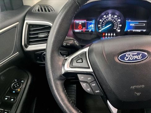 Used 2023 Ford Edge SEL AWD/4WD image 23