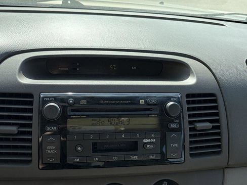 Used 2002 Toyota Camry LE image 13