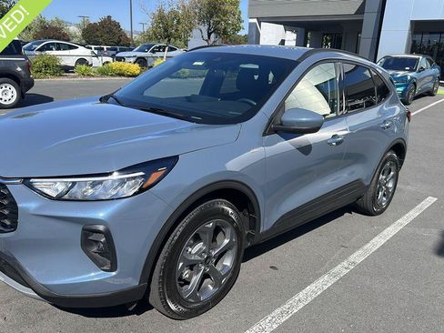 Used 2025 Ford Escape ST-Line Select w/ Tech Pack #1 AWD/4WD image 1