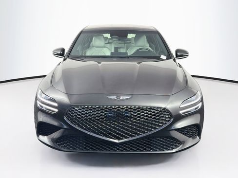 Used 2025 Genesis G70 2.5T RWD image 2