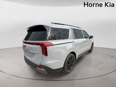 New 2026 Kia Carnival SX Prestige FWD image 4