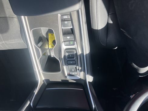 Used 2020 Honda Accord EX-L image 9