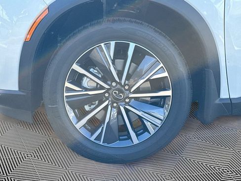 Certified 2026 INFINITI QX60 Luxe w/ Cargo Package FWD image 35
