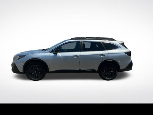 Certified 2022 Subaru Outback Onyx Edition XT AWD/4WD image 2