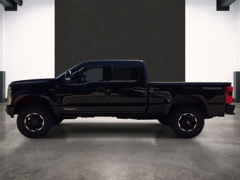 Used 2025 Ford F250 Lariat w/ Lariat Ultimate Package AWD/4WD image 2