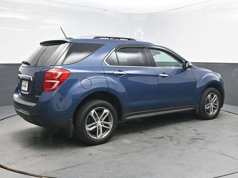 Used 2017 Chevrolet Equinox Premier w/ Enhanced Convenience Package AWD/4WD image 8