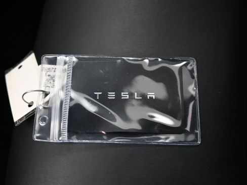 Used 2020 Tesla Model 3 Standard Range RWD image 34