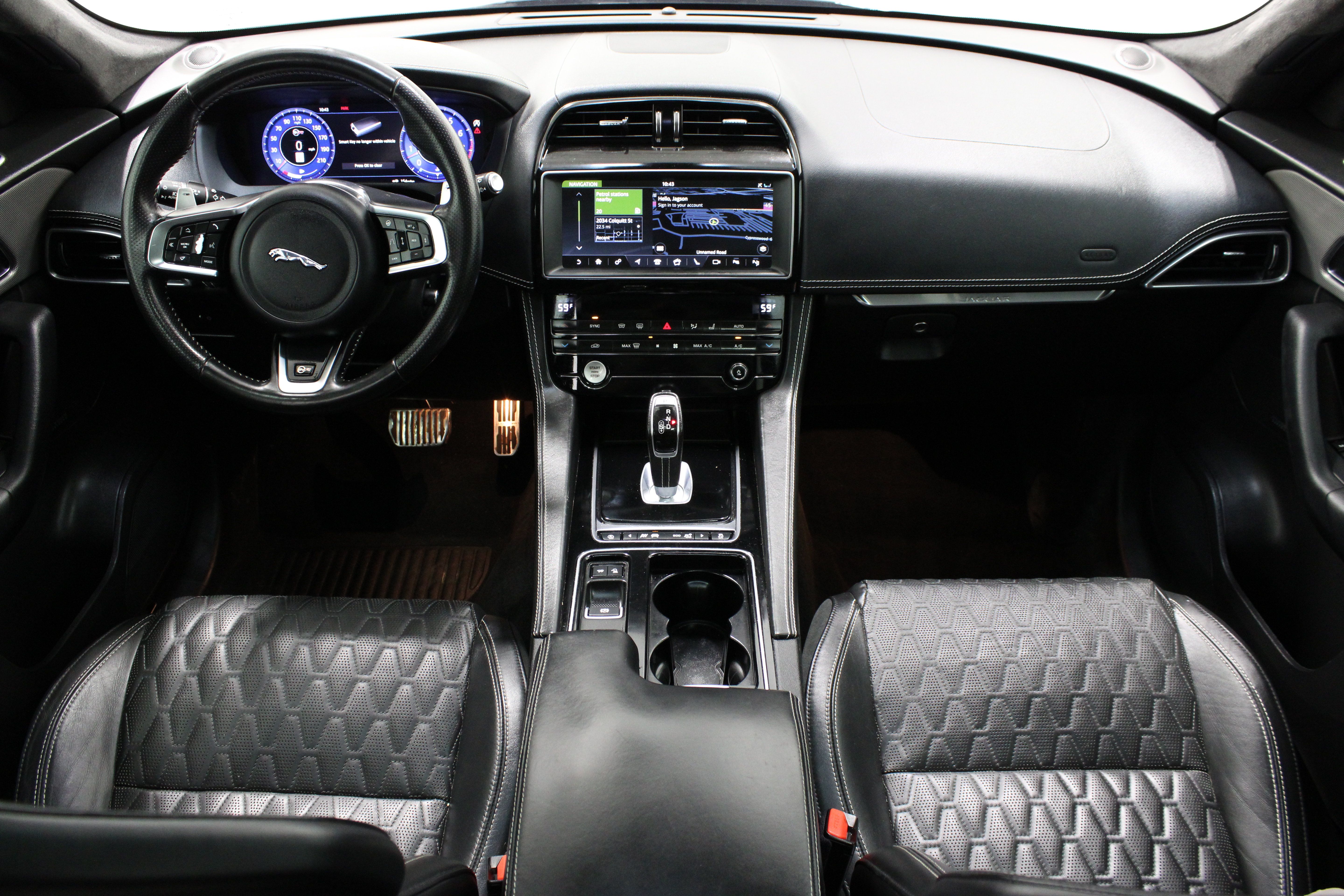 Used 2020 Jaguar F-PACE SVR AWD/4WD image 32