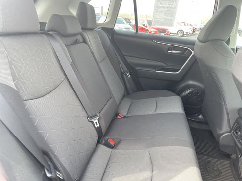Used 2021 Toyota RAV4 XLE w/ XLE Grade Weather Package image 56