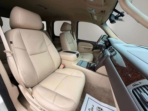 Used 2013 GMC Yukon Denali AWD/4WD image 15