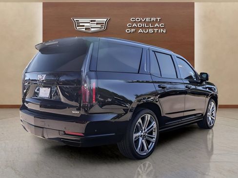 Used 2025 Cadillac Escalade Sport Platinum AWD/4WD image 4