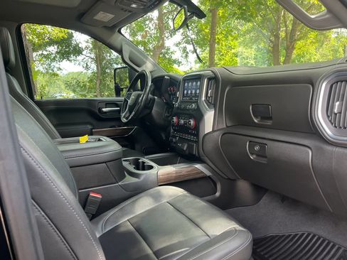 Used 2022 Chevrolet Silverado 2500 LT w/ All Star Edition AWD/4WD image 18