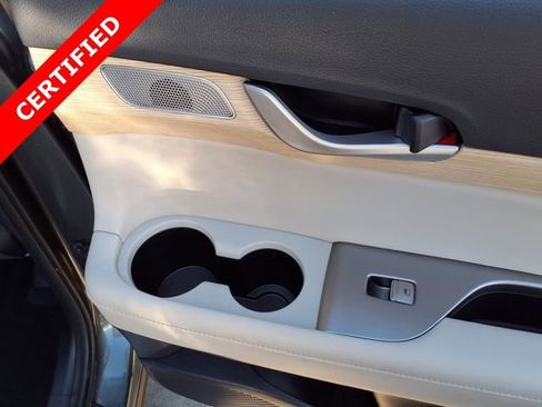 Used 2023 Hyundai Palisade Limited FWD image 28