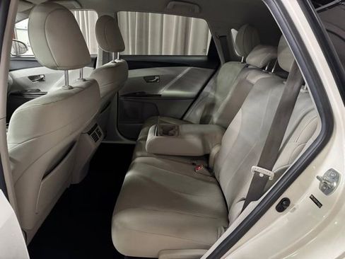 Used 2015 Toyota Venza LE AWD/4WD image 30
