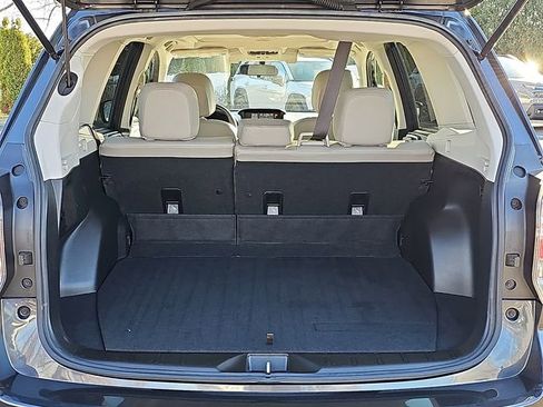 Used 2017 Subaru Forester 2.5i Limited image 32