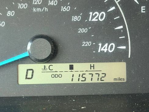 Used 2014 Toyota Camry FWD image 11