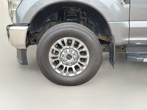 Used 2022 Ford F350 Lariat w/ Lariat Ultimate Package AWD/4WD image 33