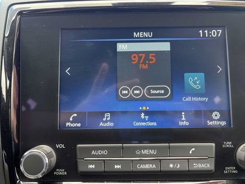 Used 2024 Nissan Frontier SV w/ SV Convenience Package RWD image 12