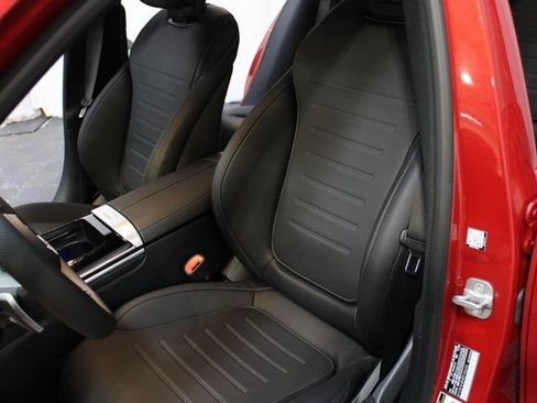 Used 2024 Mercedes-Benz C 300 4MATIC Sedan image 3