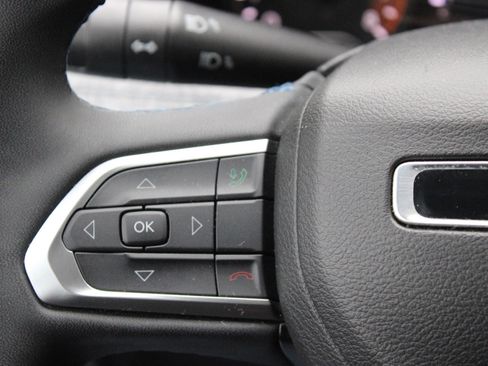 Certified 2022 Jeep Compass Latitude image 16