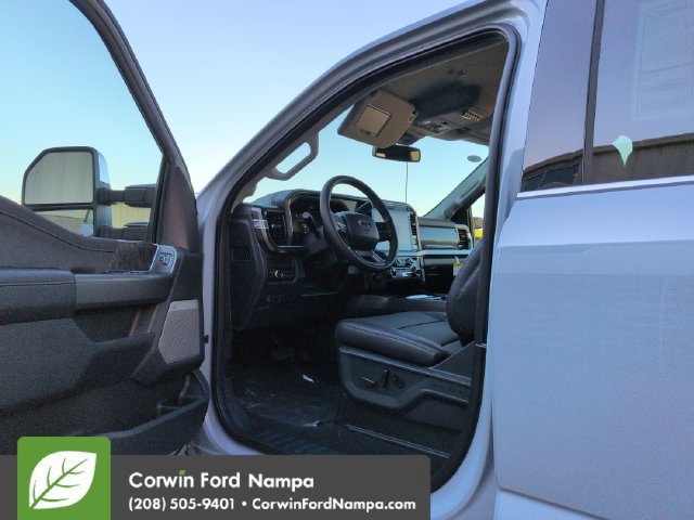 New 2026 Ford F350 Lariat w/ Lariat Premium Package AWD/4WD image 9