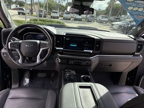 Used 2022 Chevrolet Silverado 1500 LT Trail Boss w/ Convenience Package II image 35