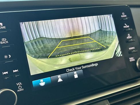 Used 2022 Honda Accord Sport image 20