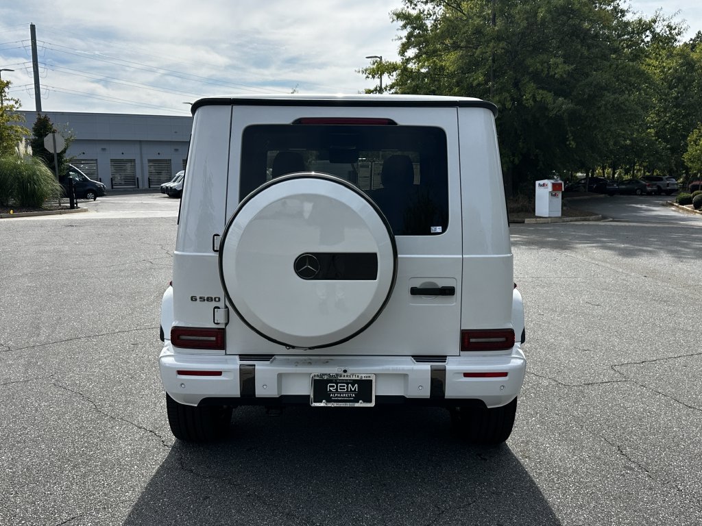 New 2027 Mercedes-Benz G 580 e image 7