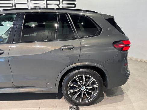 Used 2024 BMW X5 xDrive40i w/ Executive Package image 6