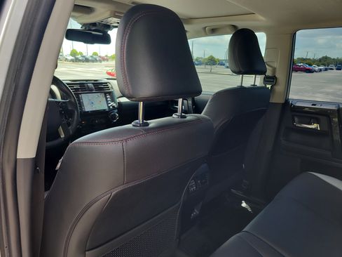 Used 2023 Toyota 4Runner TRD Off-Road Premium w/ Moonroof Package AWD/4WD image 14