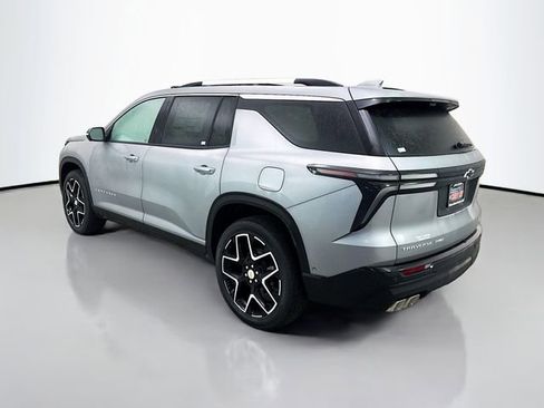 New 2026 Chevrolet Traverse High Country w/ LPO, Floor Liner Package image 6