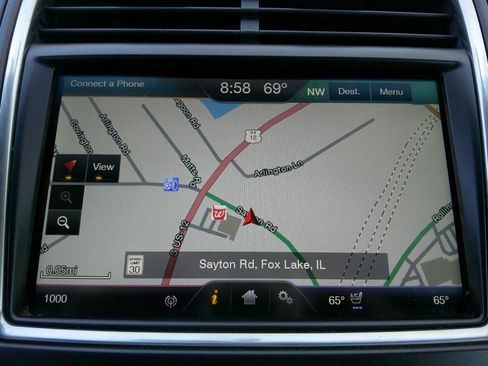 Used 2016 Lincoln MKX Reserve w/ Cargo Utility Package image 23