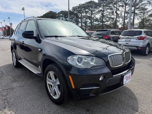 Used 2012 BMW X5 xDrive35d image 5