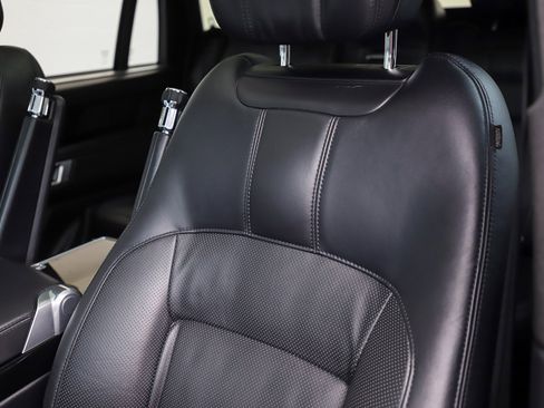 Used 2019 Land Rover Range Rover Long Wheelbase Supercharged AWD/4WD image 30