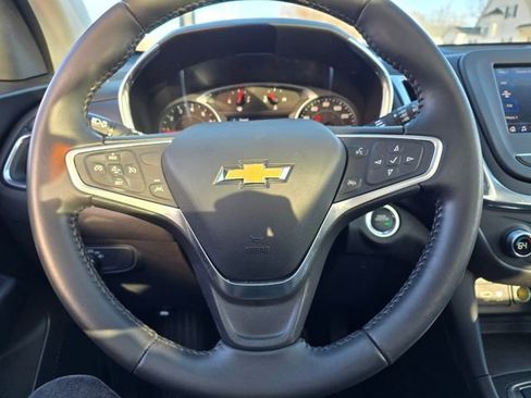 Used 2022 Chevrolet Equinox LT image 28
