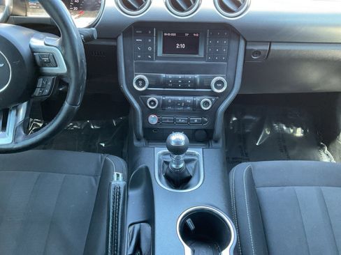 Used 2019 Ford Mustang GT image 11